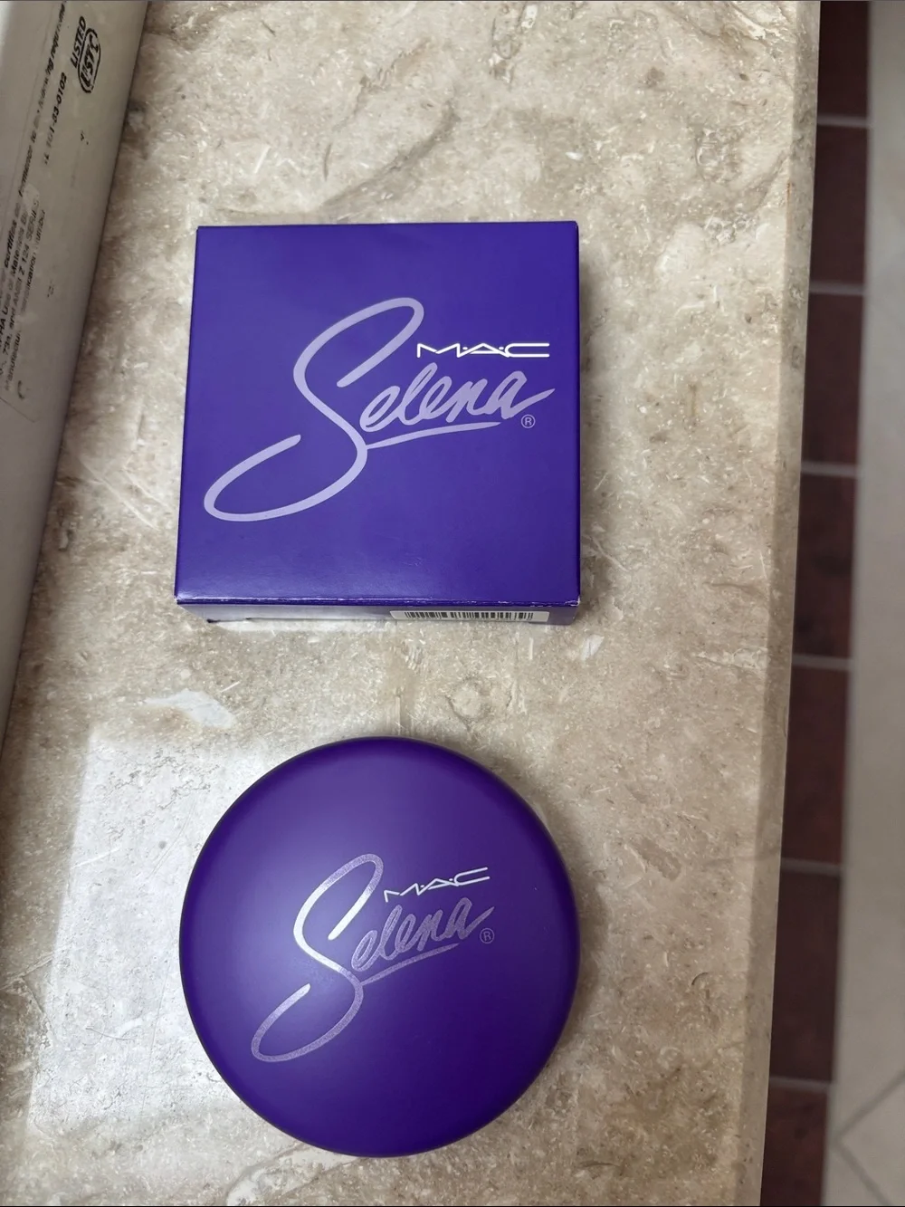 MAC Selena Limited Edition Purple Compact
